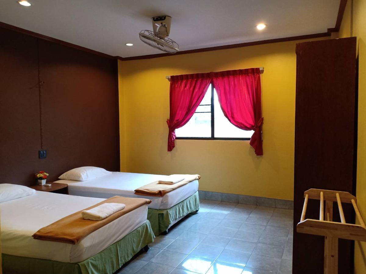 הוסטל Patong Kookkai House מראה חיצוני תמונה