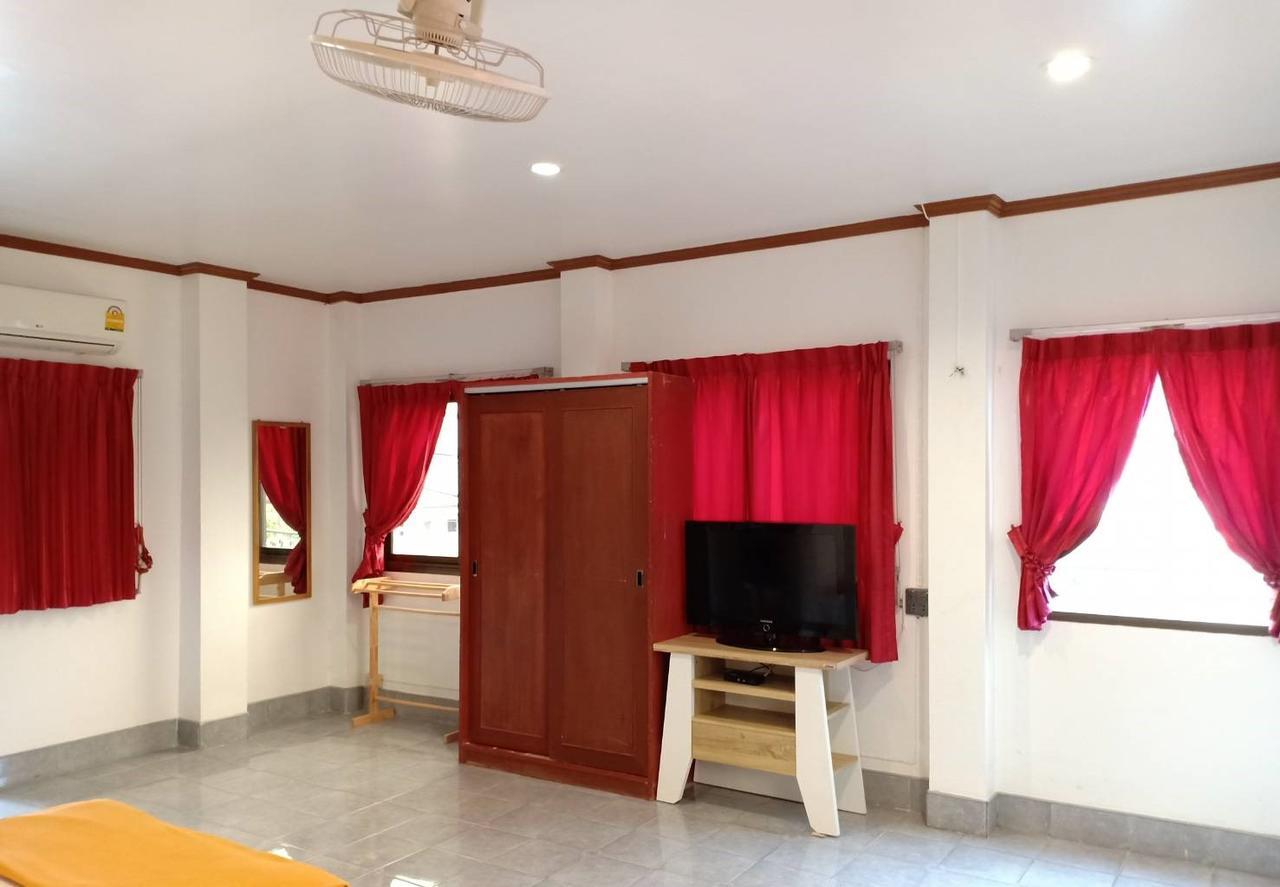 הוסטל Patong Kookkai House מראה חיצוני תמונה