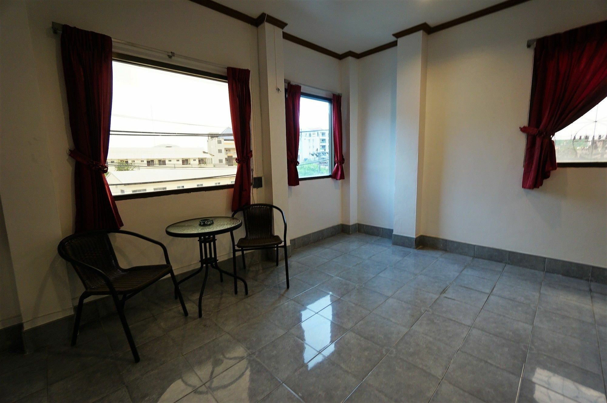 הוסטל Patong Kookkai House מראה חיצוני תמונה
