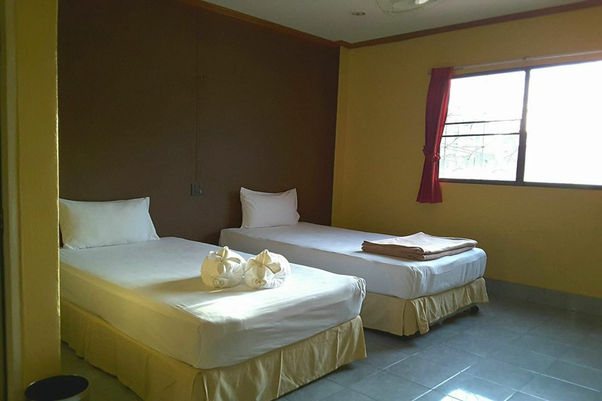 הוסטל Patong Kookkai House מראה חיצוני תמונה